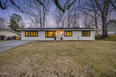 707 Woodhaven Drive Johnson City Tn 37604, Johnson City, TN 37604