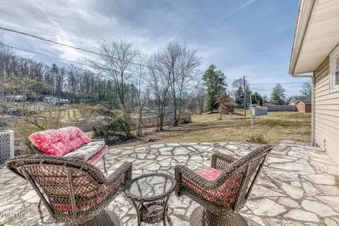 Exterior - 1140 Foxcroft Road Bristol Va 24201, Bristol, VA 24201 photo 3 of 12