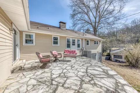 Exterior - 1140 Foxcroft Road Bristol Va 24201, Bristol, VA 24201 photo 4 of 12