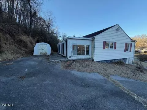 Exterior - 1169 Valley Drive Bristol Va 24201, Bristol, VA 24201 photo 3 of 3