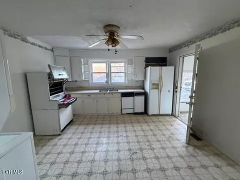 Kitchen - 1169 Valley Drive Bristol Va 24201, Bristol, VA 24201 photo 1 of 1