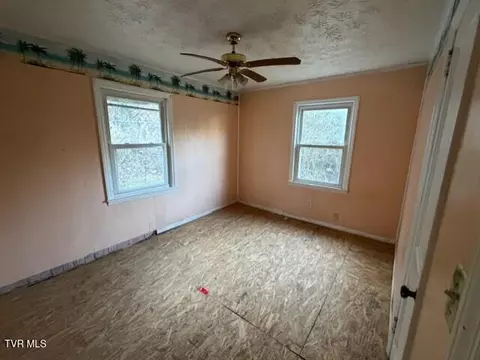 Bedroom - 1169 Valley Drive Bristol Va 24201, Bristol, VA 24201 photo 2 of 10