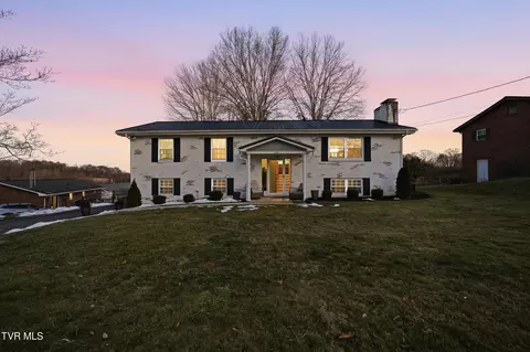 233 Mark Drive Gray Tn 37615, Gray, TN 37615