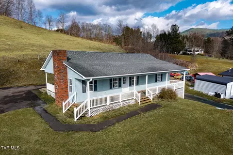 7215 N Us Highway 421 Vilas Nc 28692, Vilas, NC 28692