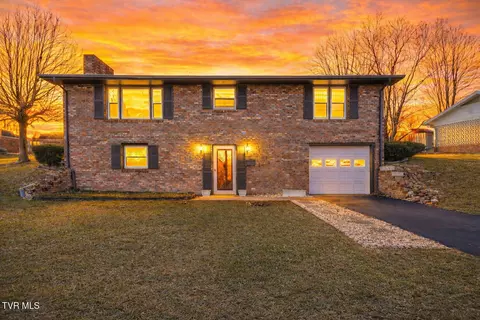 844 Fain Avenue Kingsport Tn 37660, Kingsport, TN 37660