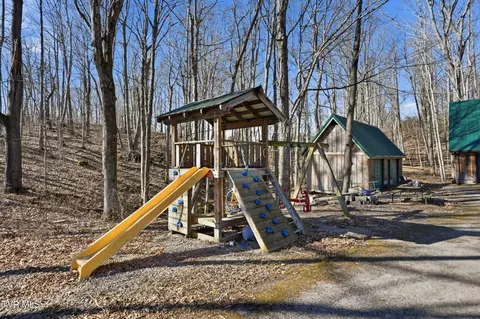 Exterior - 251 Forbes Street Cedar Bluff Va 24609, Cedar Bluff, VA 24609 photo 6 of 8