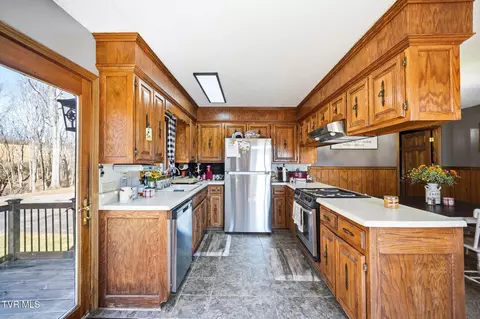 Kitchen - 251 Forbes Street Cedar Bluff Va 24609, Cedar Bluff, VA 24609 photo 2 of 3