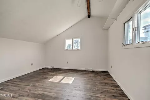 Bedroom - 211 Sunny Hill Court Fall Branch Tn 37656, Fall Branch, TN 37656 photo 5 of 10