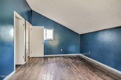 Bedroom - 211 Sunny Hill Court Fall Branch Tn 37656, Fall Branch, TN 37656 photo 9 of 10