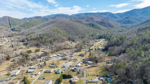 View/Area - 270 Roberts Lane Erwin Tn 37650, Erwin, TN 37650 photo 5 of 8