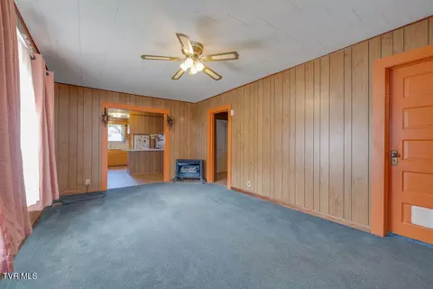 Living - 270 Roberts Lane Erwin Tn 37650, Erwin, TN 37650 photo 4 of 5