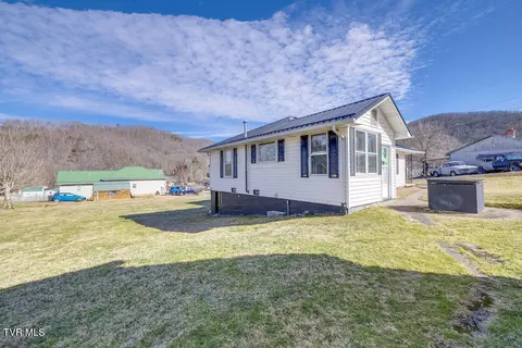 Other - 270 Roberts Lane Erwin Tn 37650, Erwin, TN 37650 photo 5 of 10