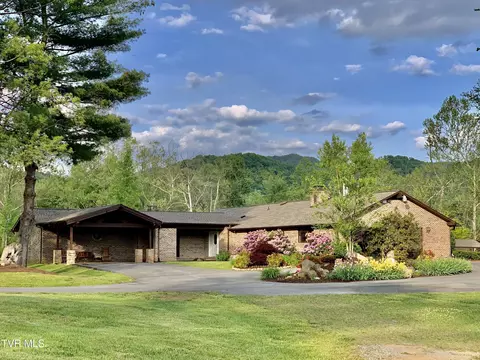 426 River Island Road Elizabethton Tn 37643, Elizabethton, TN 37643