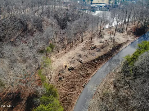 101 Pointe Drive Piney Flats Tn 37686, Piney Flats, TN 37686