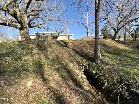 Exterior - 219 Ridge Road Eidson Tn 37731, Eidson, TN 37731 photo 3 of 27