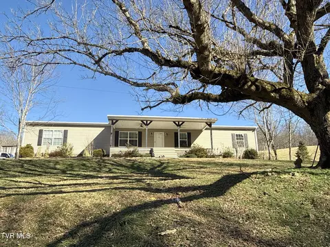 Exterior - 219 Ridge Road Eidson Tn 37731, Eidson, TN 37731 photo 2 of 26