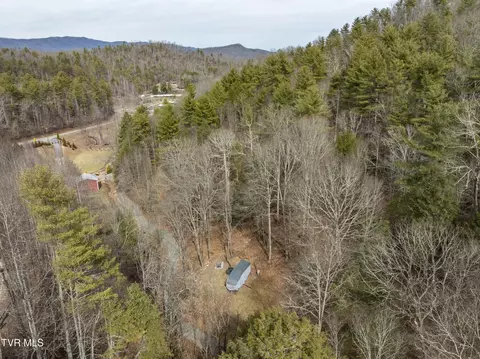 710 Black Mountain Drive Butler Tn 37640, Butler, TN 37640