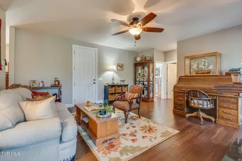 Living - 399 Carson Creek Road Limestone Tn 37681, Limestone, TN 37681 photo 4 of 5