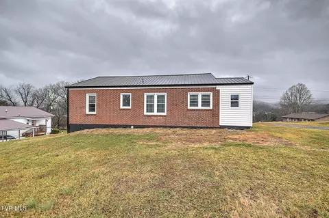 Exterior - 206 E Central Bristol Tn 37620, Bristol, TN 37620 photo 3 of 4