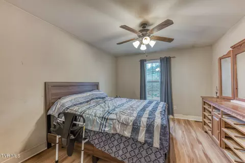 Bedroom - 87 Lorena Lane Jonesborough Tn 37659, Jonesborough, TN 37659 photo 4 of 4