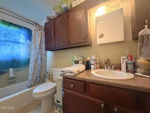Bath - 2904 Highway 107 Chuckey Tn 37641, Chuckey, TN 37641 photo 1 of 1
