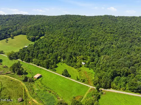 238 Black Locust Road Sneedville Tn 37869, Sneedville, TN 37869