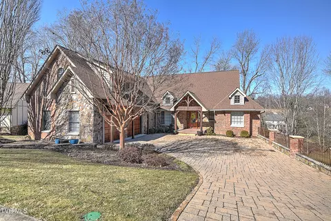 3016 Vicksburg Road Johnson City Tn 37604, Johnson City, TN 37604