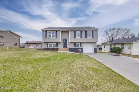 123 Village Lane Gray Tn 37615, Gray, TN 37615