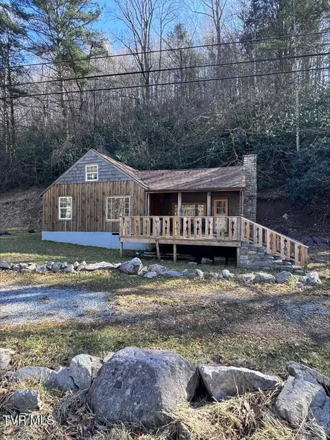 232 Konnarock Road Troutdale Va 24378, Troutdale, VA 24378