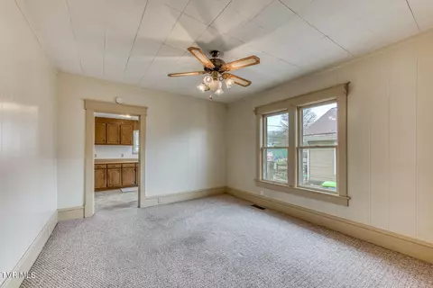Living - 708 N Main Avenue Erwin Tn 37650, Erwin, TN 37650 photo 2 of 4