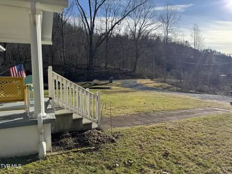 Exterior - 9629 Meade Fork Road Pound Va 24279, Pound, VA 24279 photo 6 of 8