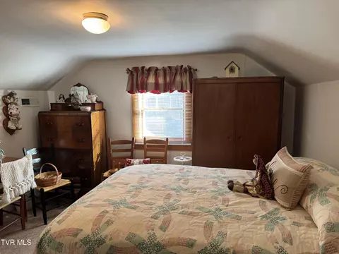 Bedroom - 9629 Meade Fork Road Pound Va 24279, Pound, VA 24279 photo 5 of 7