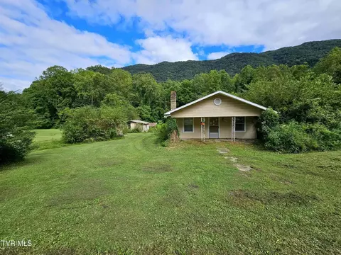 1206 Irondale Road Big Stone Gap Va 24219, Big Stone Gap, VA 24219