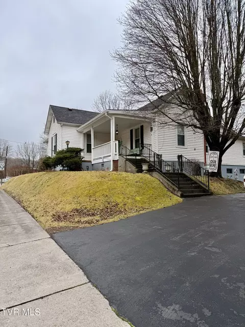 Other - 720 E Front Street Coeburn Va 24230, Coeburn, VA 24230 photo 2 of 26