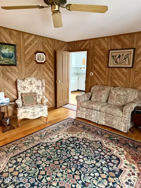 Living - 720 E Front Street Coeburn Va 24230, Coeburn, VA 24230 photo 6 of 6
