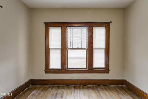 Bedroom - 1027 N Elm Avenue Erwin Tn 37650, Erwin, TN 37650 photo 2 of 5