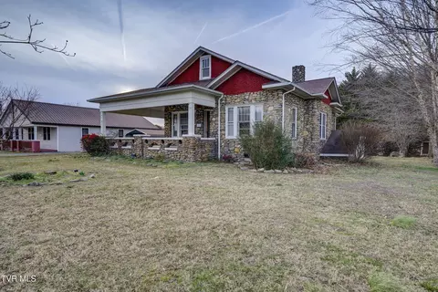 Exterior - 1027 N Elm Avenue Erwin Tn 37650, Erwin, TN 37650 photo 1 of 6