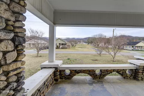 Exterior - 1027 N Elm Avenue Erwin Tn 37650, Erwin, TN 37650 photo 3 of 6