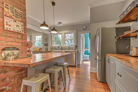 Kitchen - 722 Lawrence Avenue Bristol Va 24201, Bristol, VA 24201 photo 2 of 4