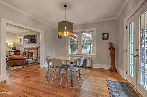 Dining - 722 Lawrence Avenue Bristol Va 24201, Bristol, VA 24201 photo 4 of 4