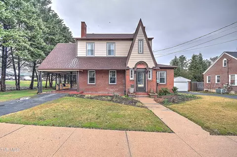 Exterior - 722 Lawrence Avenue Bristol Va 24201, Bristol, VA 24201 photo 10 of 23
