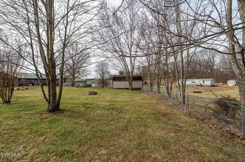Exterior - 605 Old Snapps Ferry Road Chuckey Tn 37641, Chuckey, TN 37641 photo 15 of 18