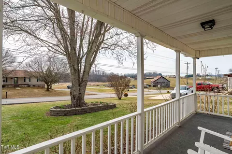 Exterior - 605 Old Snapps Ferry Road Chuckey Tn 37641, Chuckey, TN 37641 photo 4 of 18