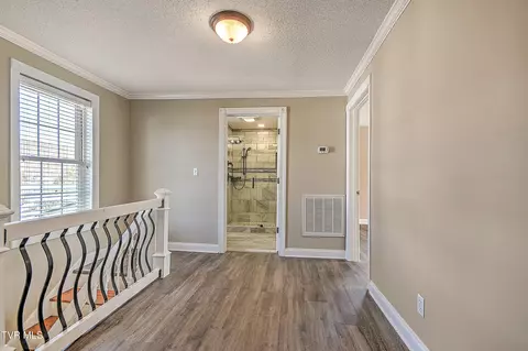 Entry Way - 429 Love Street Erwin Tn 37650, Erwin, TN 37650 photo 2 of 2