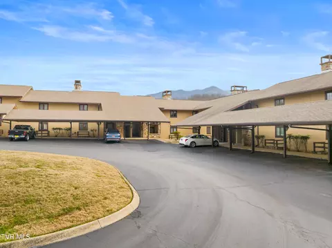 1824 Oriole Road Apt 305 Gatlinburg Tn 37738, Gatlinburg, TN 37738