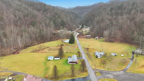View/Area - 11413 Lyons Fork Coeburn Va 24230, Coeburn, VA 24230 photo 1 of 6