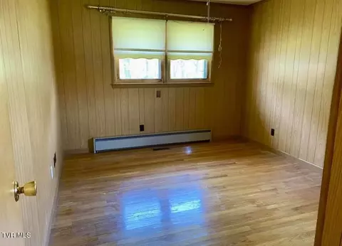 Bedroom - 10132 Coeburn Mountain Road Wise Va 24293, Wise, VA 24293 photo 2 of 2