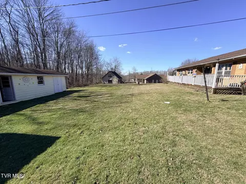 Exterior - 10132 Coeburn Mountain Road Wise Va 24293, Wise, VA 24293 photo 6 of 10