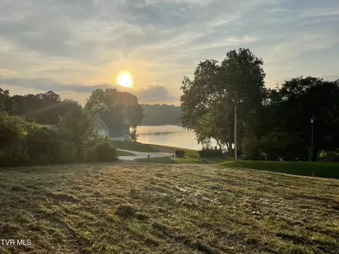 1095 Reynolds Road Piney Flats Tn 37686, Piney Flats, TN 37686