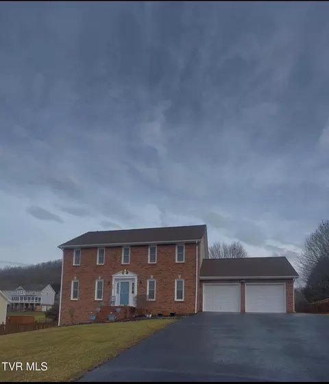 320 Orchard Lane Bluff City Tn 37618, Bluff City, TN 37618